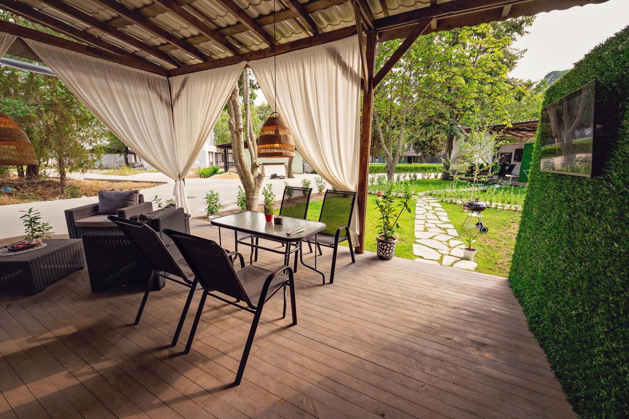 Hotel Каравани Avi Iris Фичоза Warna Exterior foto