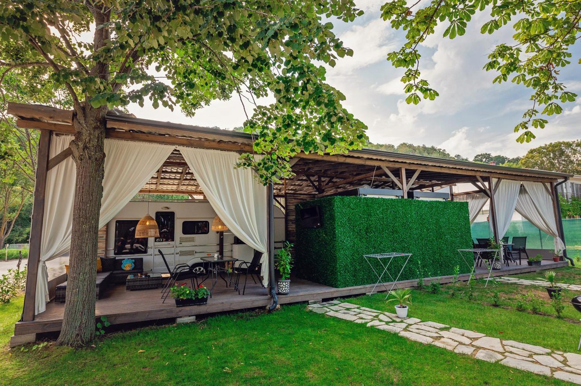 Hotel Каравани Avi Iris Фичоза Warna Exterior foto