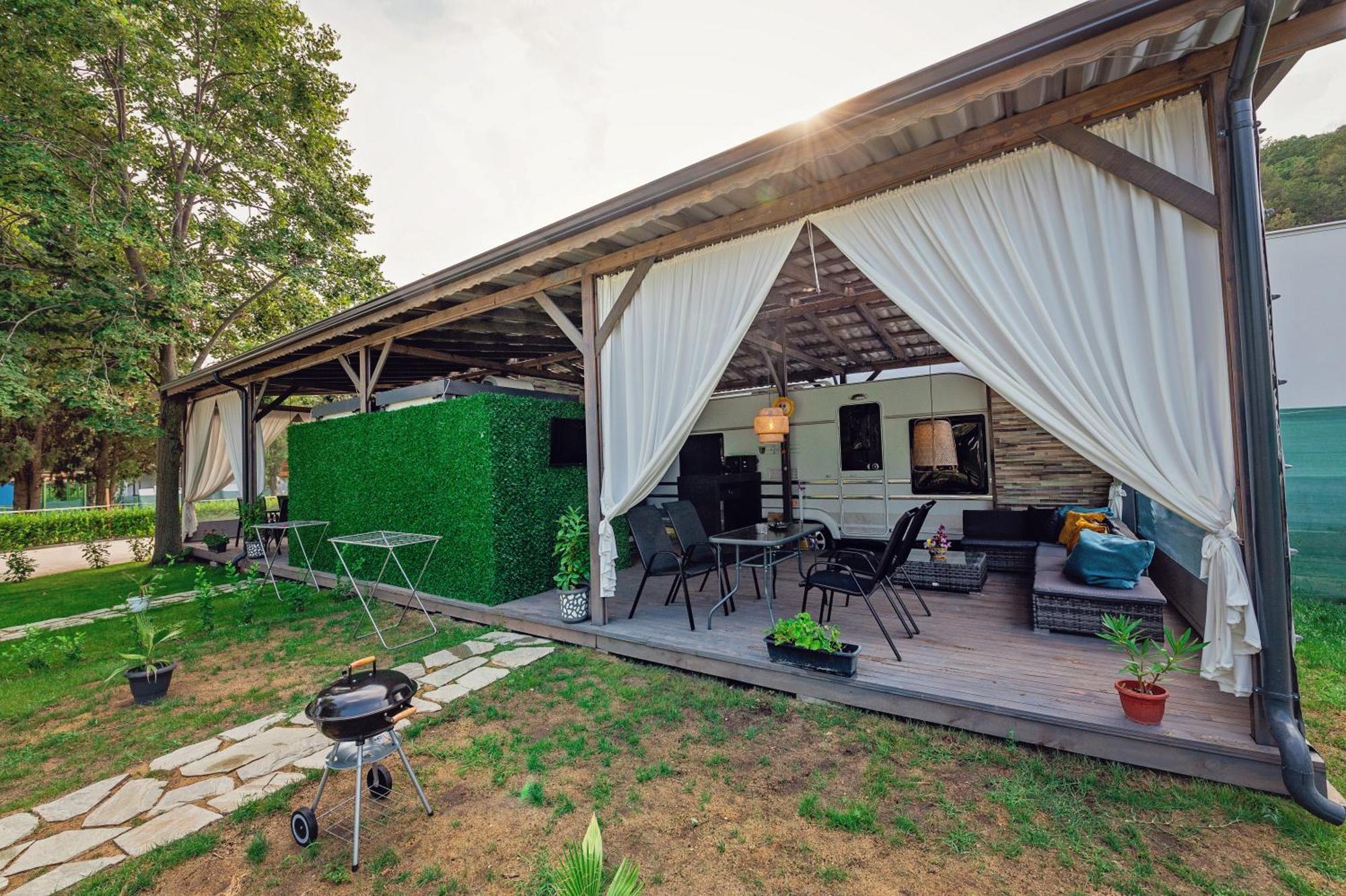 Hotel Каравани Avi Iris Фичоза Warna Exterior foto