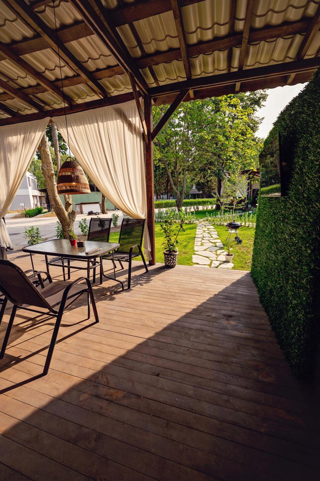 Hotel Каравани Avi Iris Фичоза Warna Exterior foto